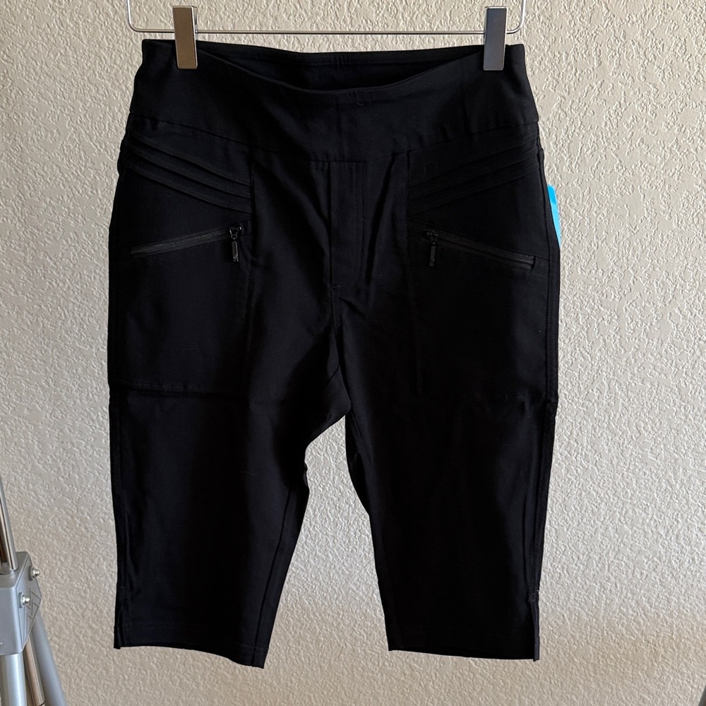 GGBlue Black Knee-Length Shorts size 6 NWT